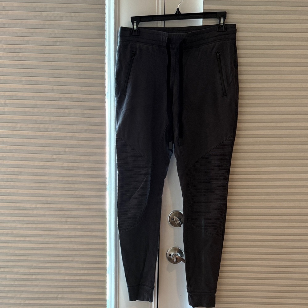 ALO Yoga Charcoal Joggers